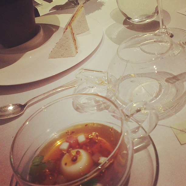 Amazing mad hatter's tea party course.